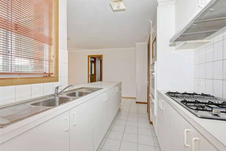 Second view of Homely house listing, 17 Amazon Place, Werribee VIC 3030