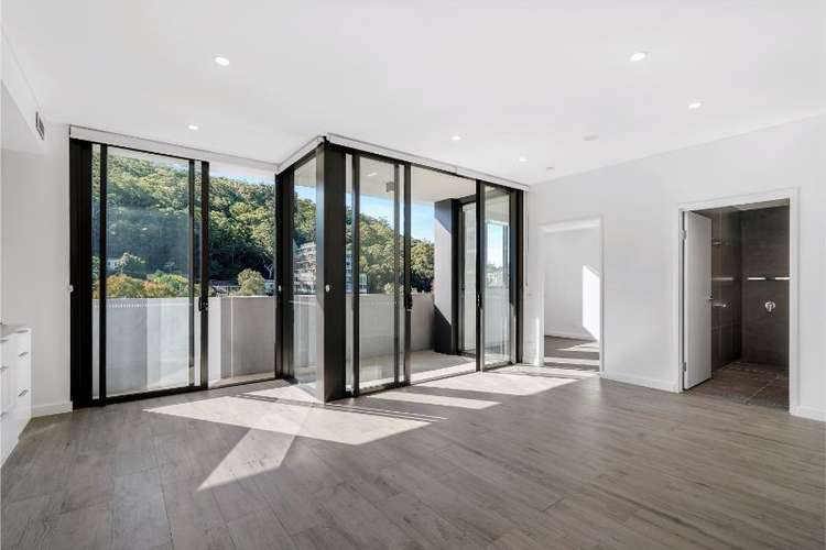 Main view of Homely unit listing, 608/6-8 St George Street, Gosford NSW 2250