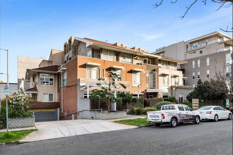 Main view of Homely apartment listing, 2/16 Poplar Street, Box Hill VIC 3128