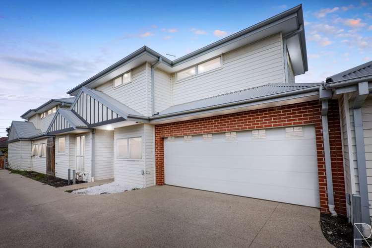 Main view of Homely townhouse listing, 2/8 Corrigan Avenue, Brooklyn VIC 3012
