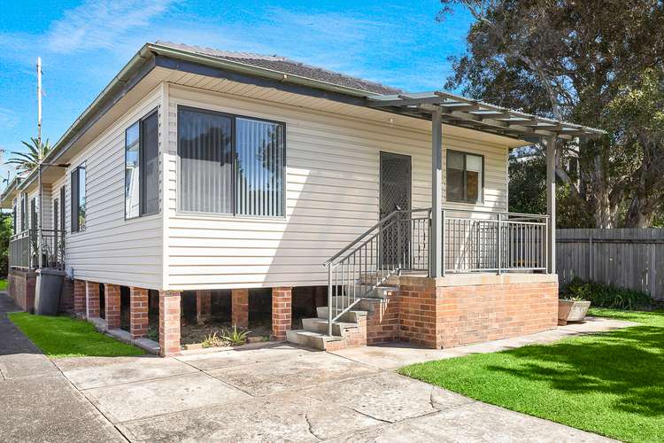 Main view of Homely unit listing, 3/4 Park Road, Bulli NSW 2516