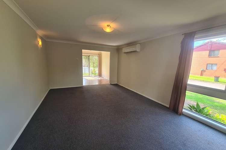 Fourth view of Homely house listing, 10 Kingsland Close, Tacoma South NSW 2259