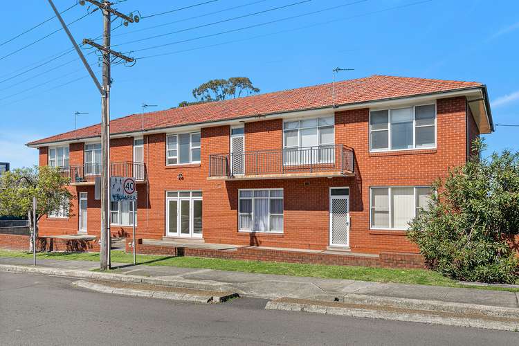 Main view of Homely unit listing, 1/5 First Avenue, Warrawong NSW 2502
