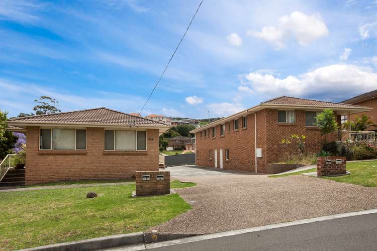 Main view of Homely unit listing, 4/320-322 Flagstaff Road, Lake Heights NSW 2502