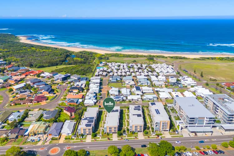 Main view of Homely townhouse listing, 10/55B Caves Beach Road, Caves Beach NSW 2281