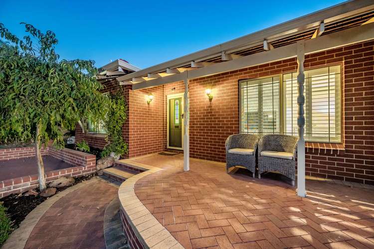 6 Aachen Crescent, Gwelup WA 6018