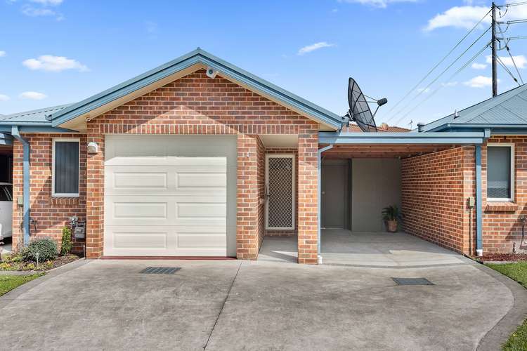 Main view of Homely villa listing, 4/20 Montague Street, Fairy Meadow NSW 2519