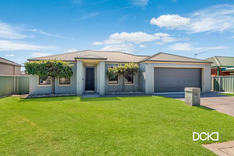 37 Cassandra Crescent, Epsom VIC 3551