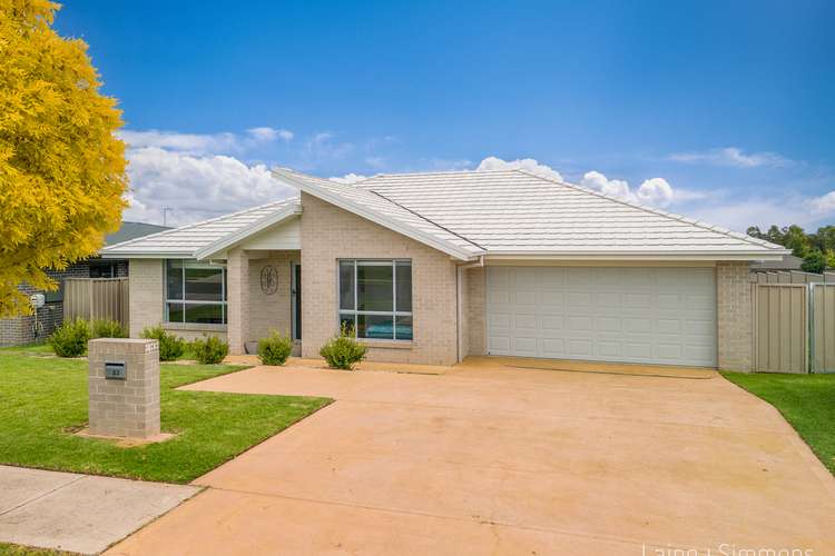 Main view of Homely house listing, 32 Spearmount Drive, Armidale NSW 2350