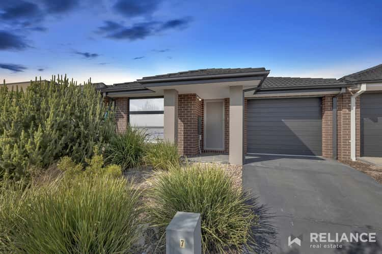 Main view of Homely house listing, 7 Yellow Gum Way, Kurunjang VIC 3337