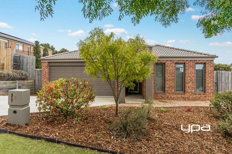 Main view of Homely house listing, 8 Broomfield Avenue, Sunbury VIC 3429