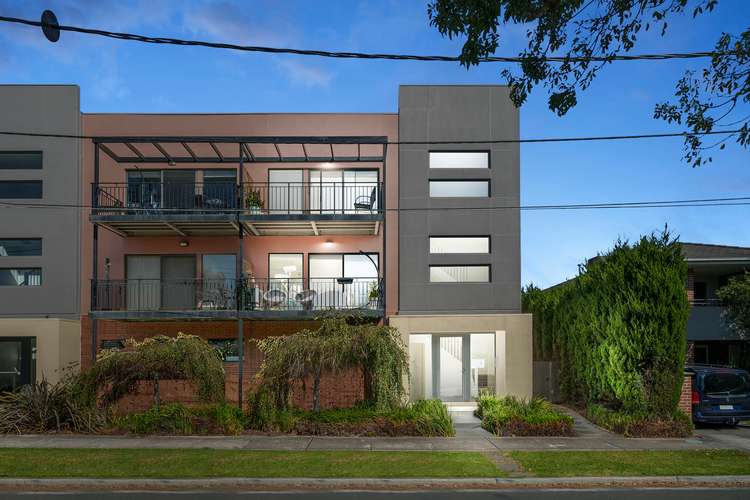 Main view of Homely unit listing, 11/5 Churchill Street, Ringwood VIC 3134