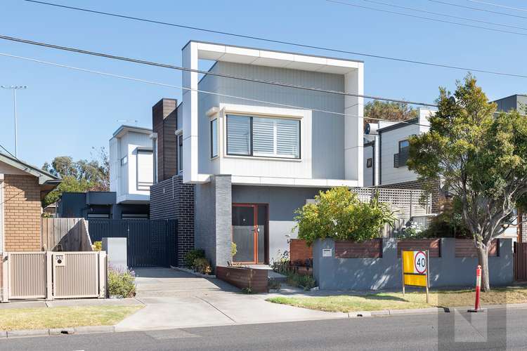 Main view of Homely townhouse listing, 1/337 Francis Street, Yarraville VIC 3013