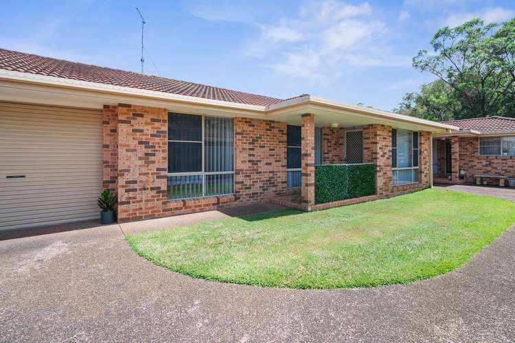 Main view of Homely villa listing, 2/57 Mayers Drive, Tuncurry NSW 2428