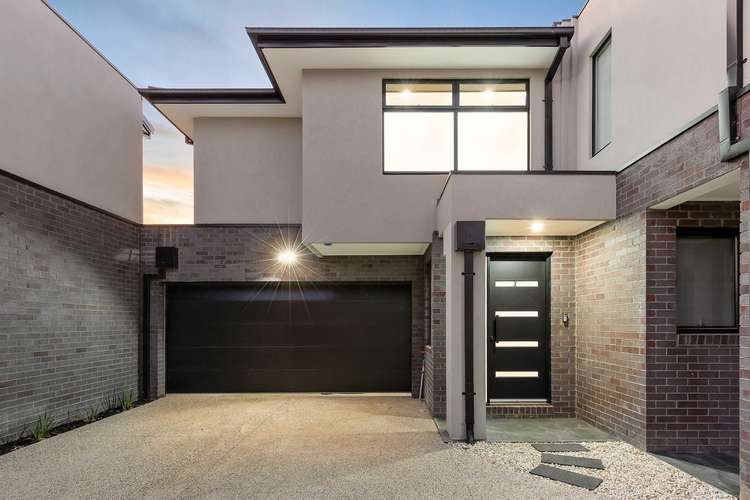 Main view of Homely townhouse listing, 2/4 Mantaura Avenue, Taylors Lakes VIC 3038