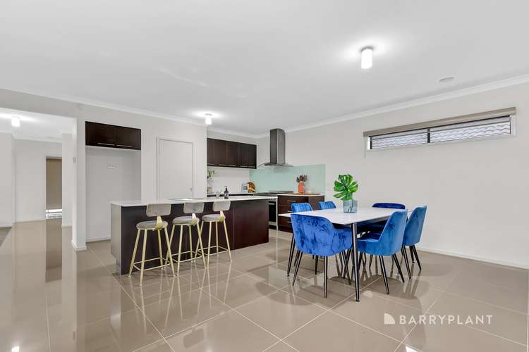 Fifth view of Homely house listing, 6 Grasswren Rise, South Morang VIC 3752