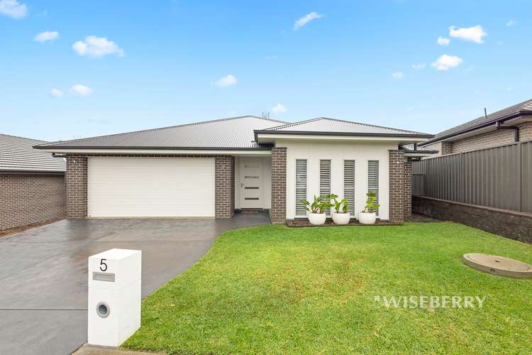 Main view of Homely house listing, 5 Freesia Way, Hamlyn Terrace NSW 2259