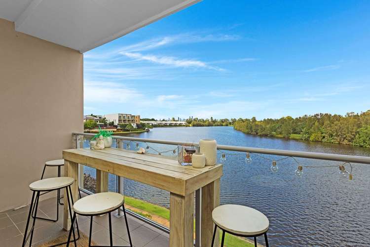 Main view of Homely townhouse listing, 10/5036 Emerald Island Drive, Carrara QLD 4211