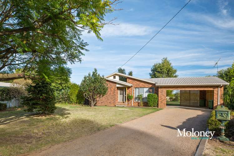 21 Armour Street, Corowa NSW 2646