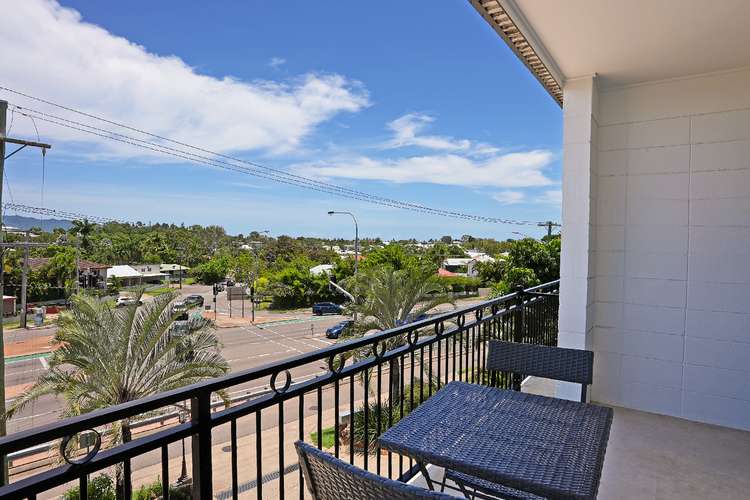 Main view of Homely unit listing, 2/2 Bundock Street, Castle Hill QLD 4810
