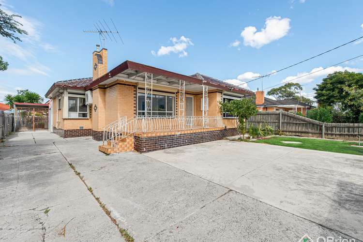 Main view of Homely house listing, 6 Stradbroke Drive, St Albans VIC 3021