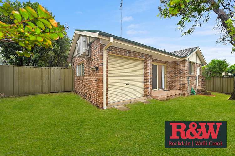 Main view of Homely villa listing, 2/17 Gungah Bay Road, Oatley NSW 2223