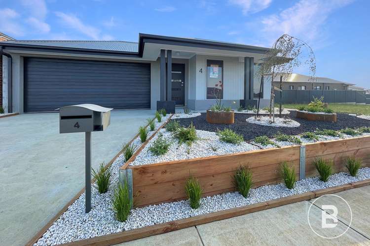 4 Hawk Street, Winter Valley VIC 3358