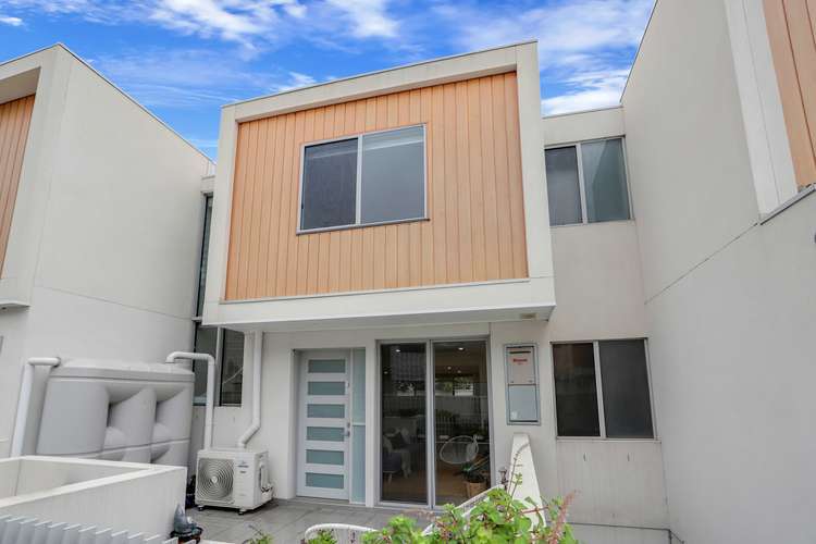 Main view of Homely townhouse listing, 2/84 Oramzi Road, Girraween NSW 2145