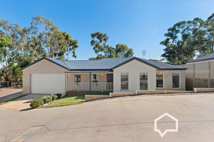 Main view of Homely house listing, 2/5692 Calder Highway, Kangaroo Flat VIC 3555