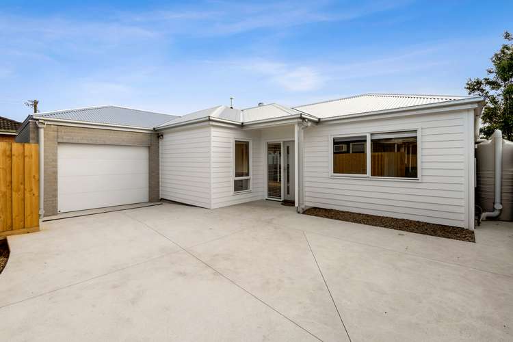 2/28 Ash Road, Leopold VIC 3224