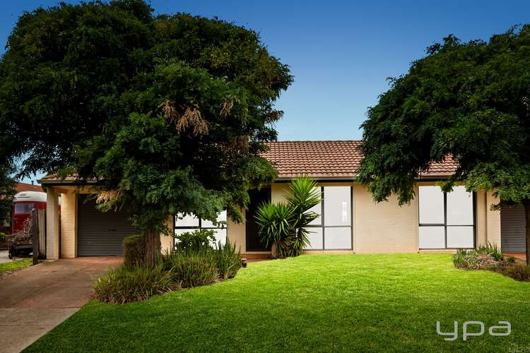 Main view of Homely unit listing, 2/4 Rowes Road, Werribee VIC 3030