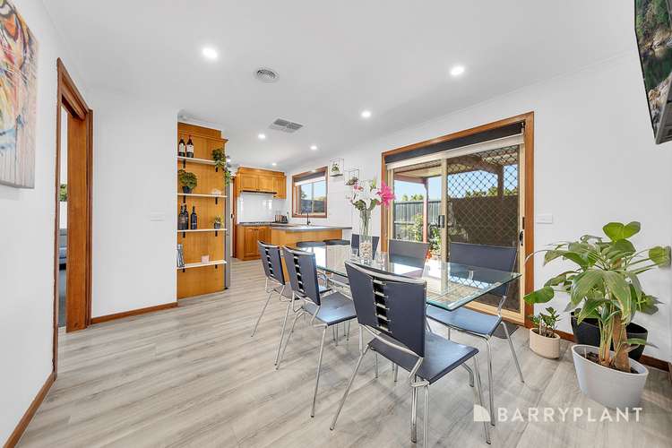 Fourth view of Homely house listing, 2/5 Romeo Court, Mill Park VIC 3082