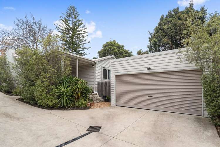 Main view of Homely unit listing, 1/17 Hillcrest Road, Frankston VIC 3199
