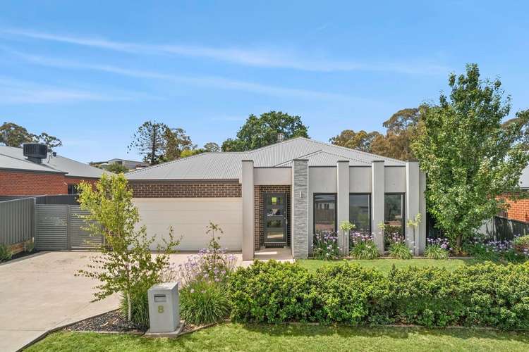 8 Carloway Drive, Mckenzie Hill VIC 3451