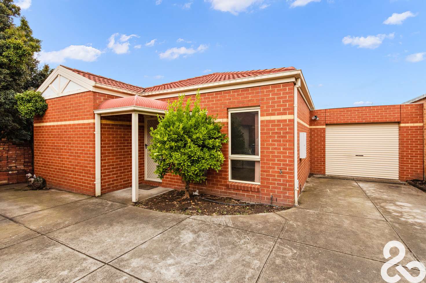 Main view of Homely unit listing, 2/176 Melville Road, Brunswick West VIC 3055