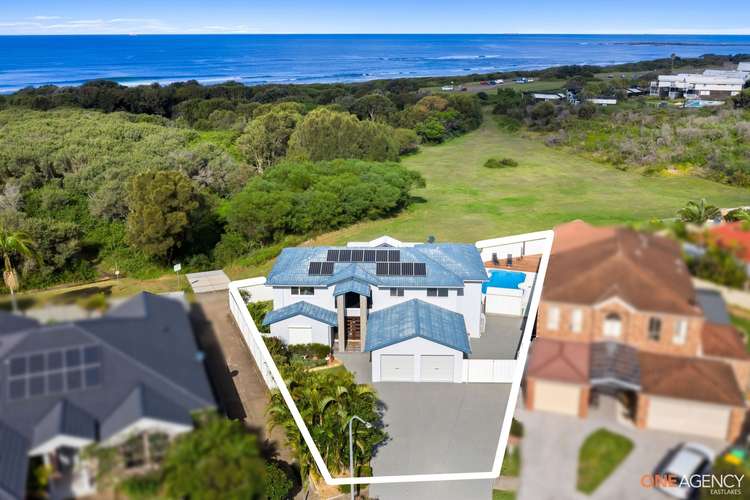 1 Brigantine Place, Caves Beach NSW 2281