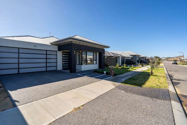 Second view of Homely house listing, 9 Llorens Way, Southern River WA 6110