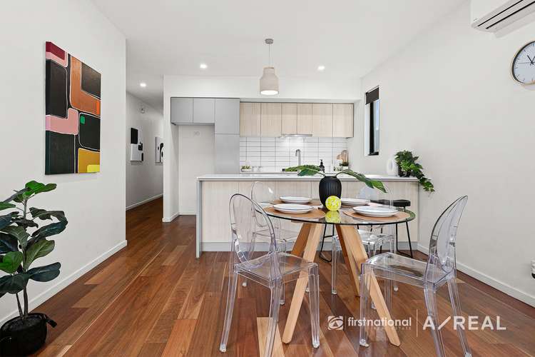 Fifth view of Homely townhouse listing, 29 Sharp Circuit, Mill Park VIC 3082