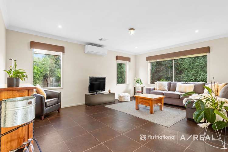 Sixth view of Homely house listing, 8 Junor Court, South Morang VIC 3752