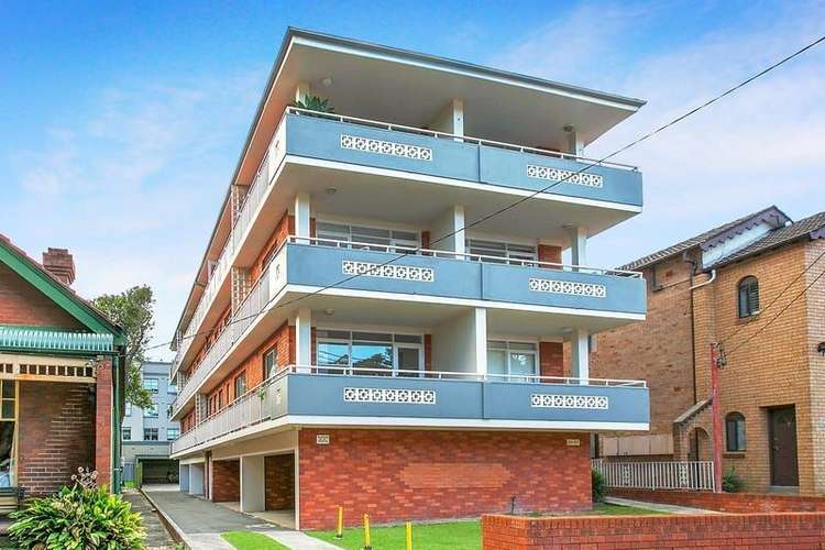 Main view of Homely apartment listing, 2/25 Ashburner Street, Manly NSW 2095