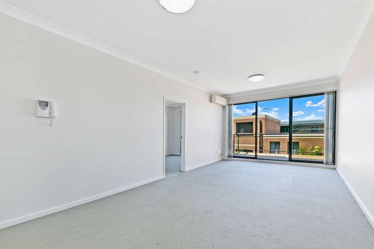 Main view of Homely unit listing, 39/195-199 William Street, Granville NSW 2142