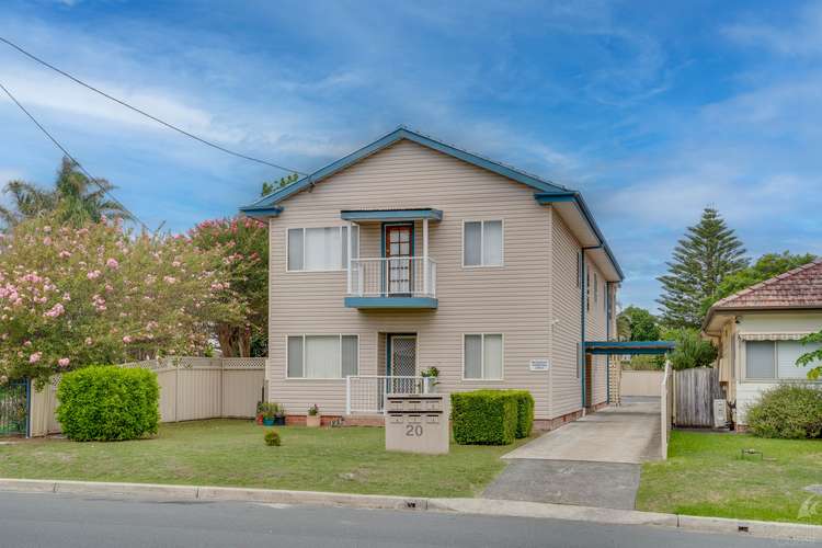Main view of Homely unit listing, 2/20 Helen Street, Forster NSW 2428