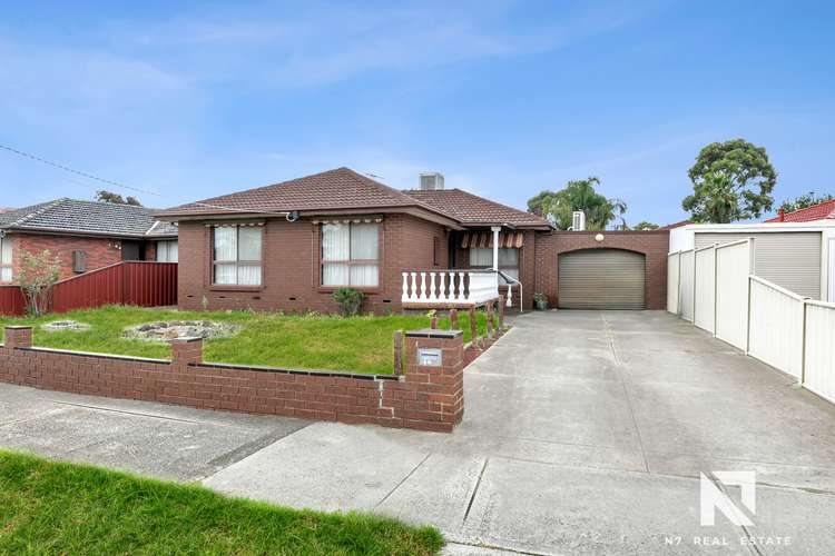 Main view of Homely house listing, 18 Balnarring Drive, Kings Park VIC 3021