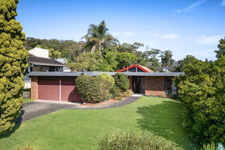 2 Greenslope Drive, Green Point NSW 2251