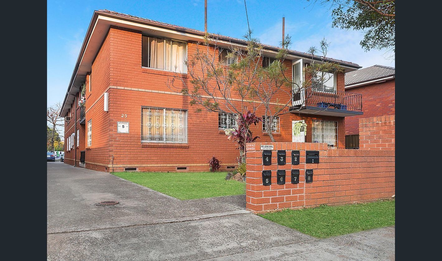 Main view of Homely unit listing, 2/25 Second Ave, Campsie NSW 2194
