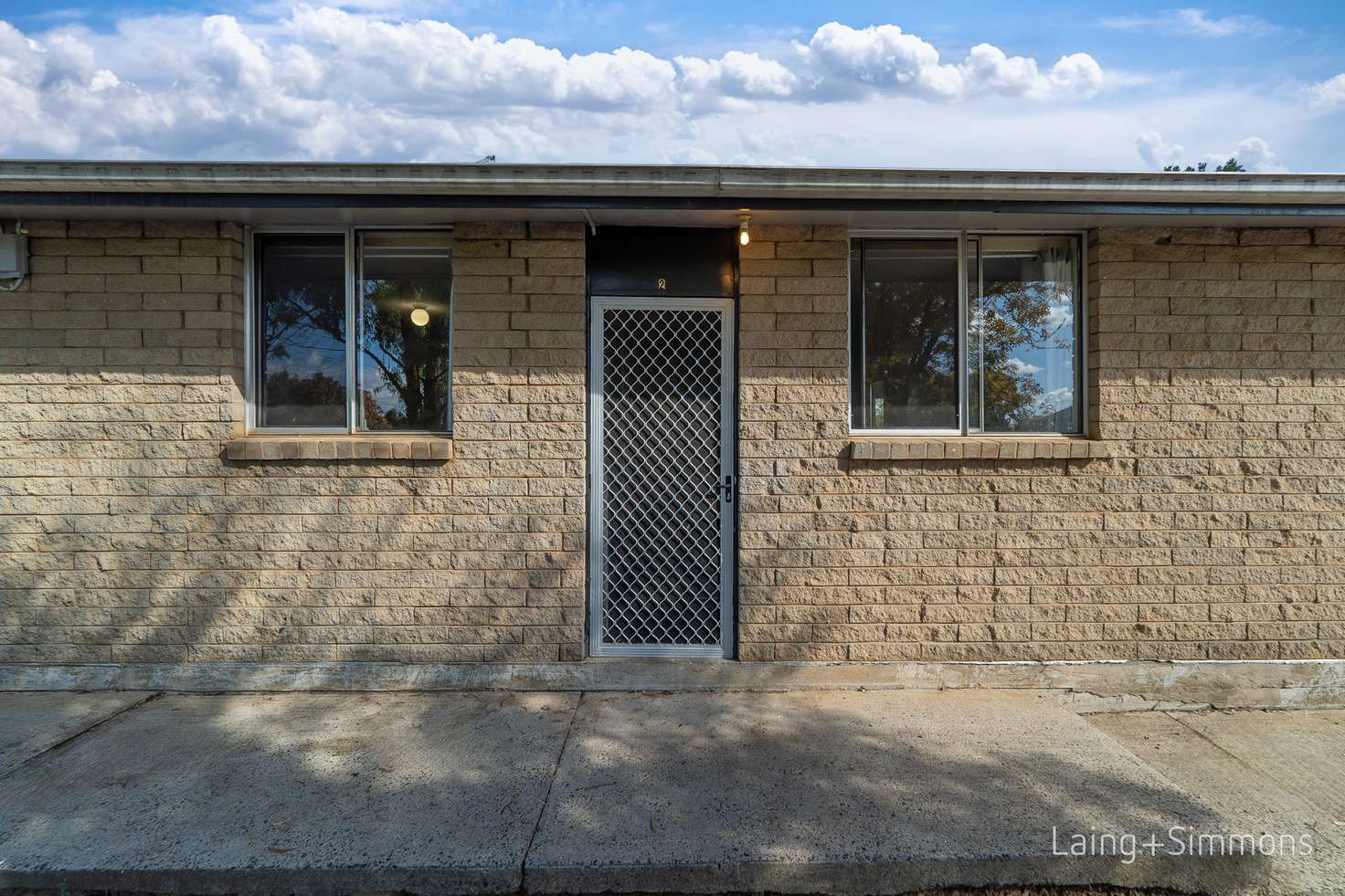 Main view of Homely unit listing, 2/39 Brown Street, Armidale NSW 2350