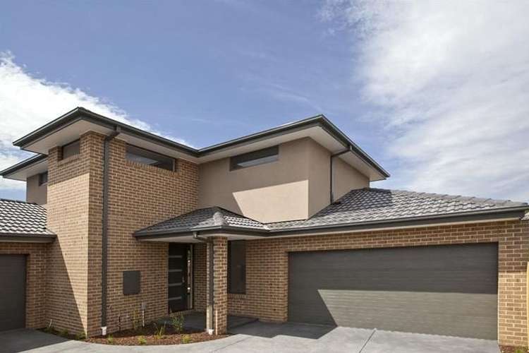 Main view of Homely townhouse listing, 2/30 Carson Street, Mulgrave VIC 3170