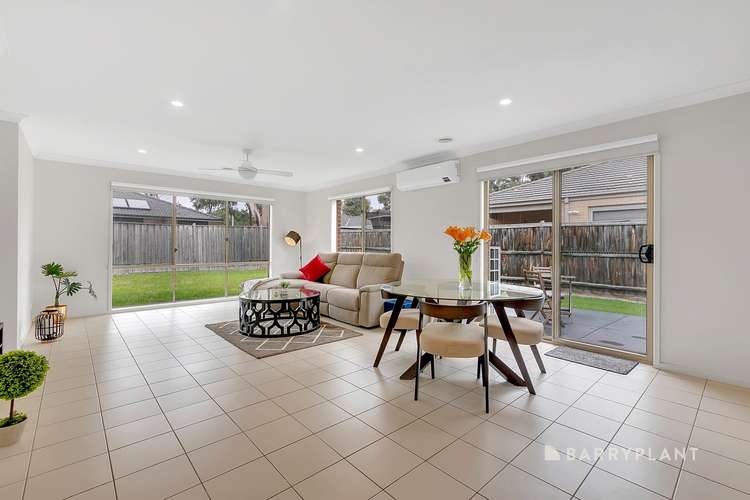 Fifth view of Homely house listing, 8 Hanmer Drive, South Morang VIC 3752