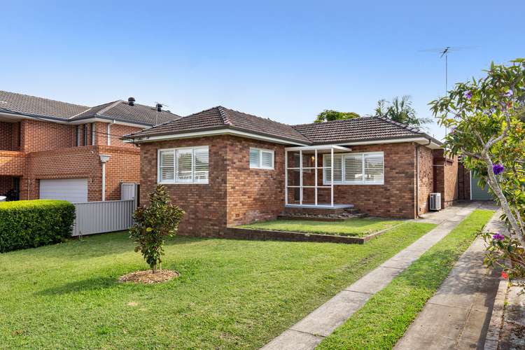 Main view of Homely house listing, 11 Hill Street, Woolooware NSW 2230