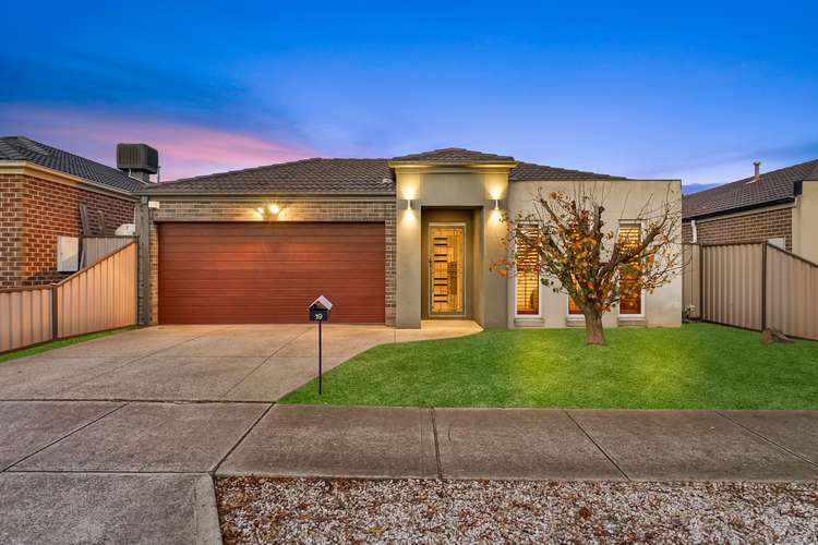 19 Cunningham Chase, Burnside Heights VIC 3023